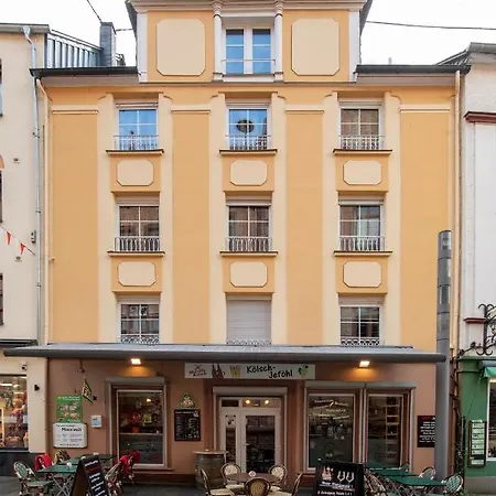 Haus Moselwelt - Tilda Apartment Zell an der Mosel Exterior photo